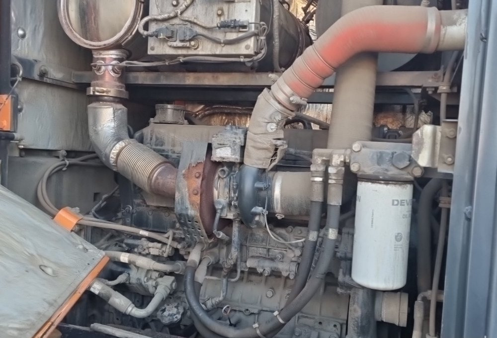 Chargeuse sur pneus DOOSAN DL 320-7: photos 26