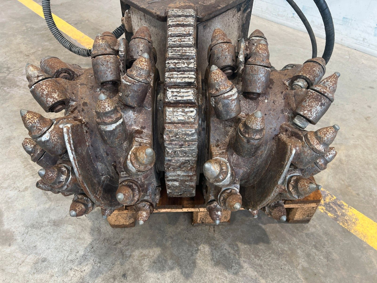 Accessoire pour Pelle SIMEX TF 800 Felsfräse / Fräse / SW48 / 2007: photos 10 Accessoire pour Pelle SIMEX TF 800 Felsfräse / Fräse / SW48 / 2007: photos 10