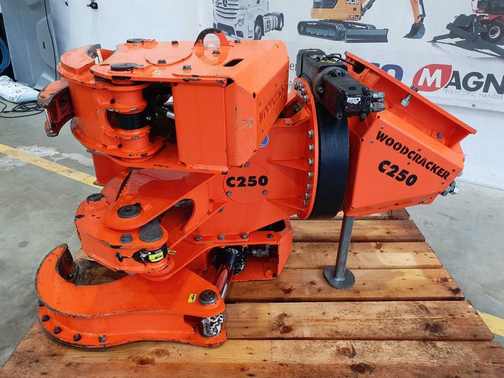 Westtech Woodcracker C250 / Tiltator / Sammler Westtech Woodcracker C250 / Tiltator / Sammler - Accessoire: photos 2 Westtech Woodcracker C250 / Tiltator / Sammler Westtech Woodcracker C250 / Tiltator / Sammler - Accessoire: photos 2