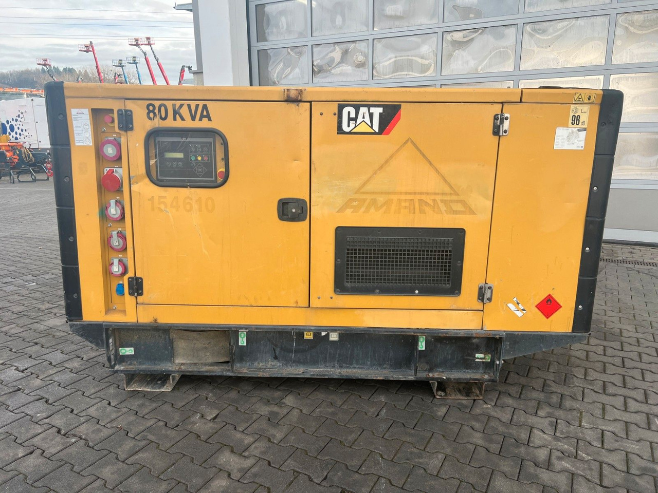 CAT DE88E3 / Stromerzeuger / 80KVA / 2015 / 14.180h - Groupe électrogène: photos 2 CAT DE88E3 / Stromerzeuger / 80KVA / 2015 / 14.180h - Groupe électrogène: photos 2