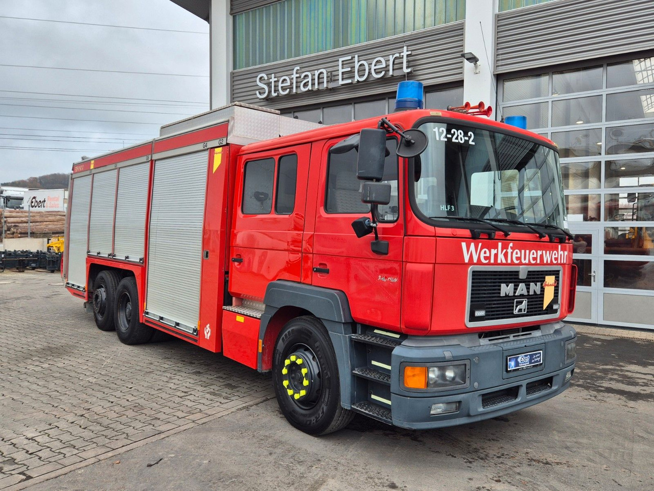 MAN FE 26.360 LF 8 Löschfahrzeug - Camion: photos 2 MAN FE 26.360 LF 8 Löschfahrzeug - Camion: photos 2