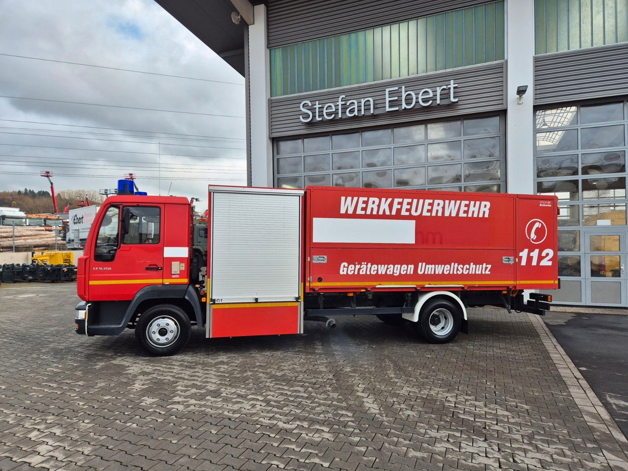 MAN LE 9.150 Feuerwehr Schmitz GW-6 Gerätewagen - Camion: photos 5 MAN LE 9.150 Feuerwehr Schmitz GW-6 Gerätewagen - Camion: photos 5