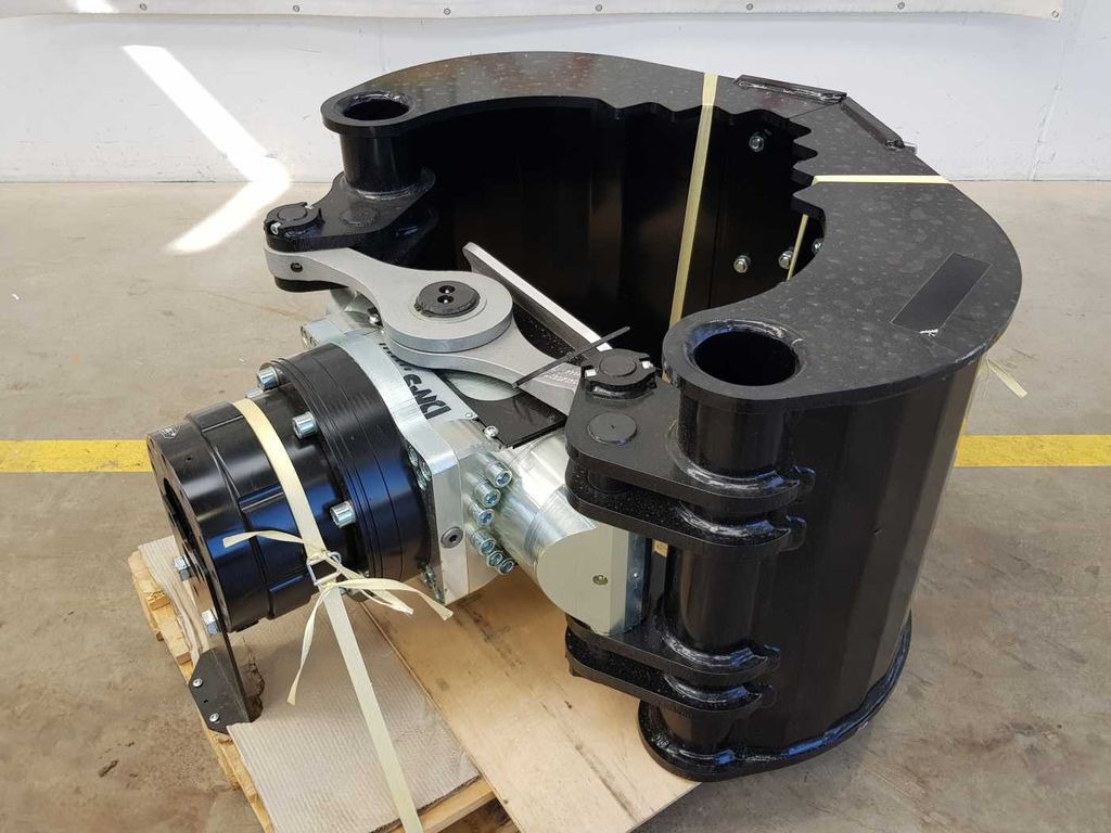 DMS SG18070 inkl. Rotator Sortiergreifer / NEU DMS SG18070 inkl. Rotator Sortiergreifer / NEU - Grappin pour Engins de chantier: photos 2 DMS SG18070 inkl. Rotator Sortiergreifer / NEU DMS SG18070 inkl. Rotator Sortiergreifer / NEU - Grappin pour Engins de chantier: photos 2