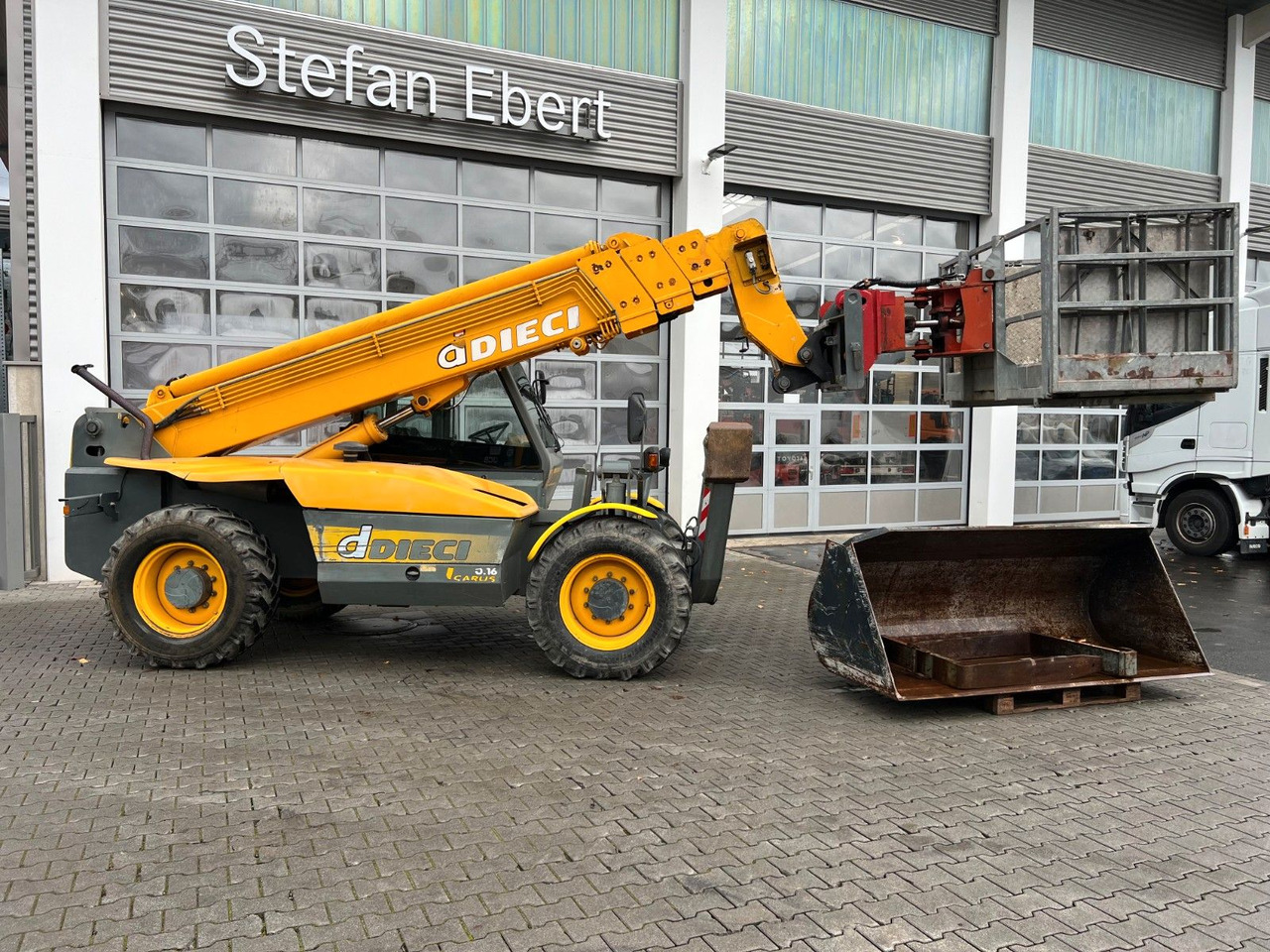 Dieci Icarus 40.16 ET 166 / 4.238 h / 2003 - Chargeuse sur pneus: photos 2 Dieci Icarus 40.16 ET 166 / 4.238 h / 2003 - Chargeuse sur pneus: photos 2