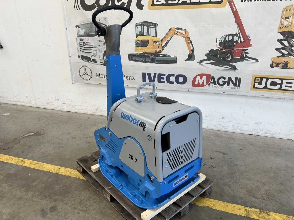 Weber CR 7 WSA Hatz-Diesel / 484 kg Rüttelplatte - Engins de chantier: photos 2 Weber CR 7 WSA Hatz-Diesel / 484 kg Rüttelplatte - Engins de chantier: photos 2