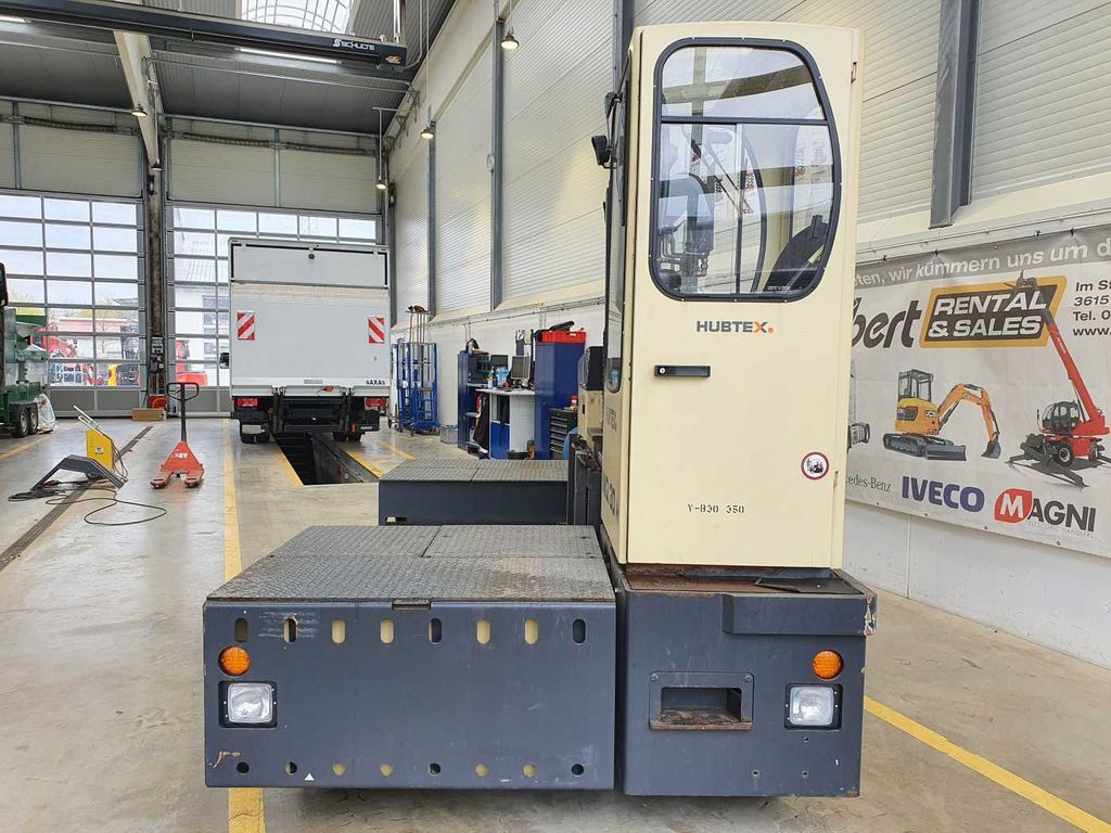 Hubtex MQ 30 H Hybrid / 748h! / Diesel + Elektro Hubtex MQ 30 H Hybrid / 748h! / Diesel + Elektro - Chariot latéral: photos 4 Hubtex MQ 30 H Hybrid / 748h! / Diesel + Elektro Hubtex MQ 30 H Hybrid / 748h! / Diesel + Elektro - Chariot latéral: photos 4