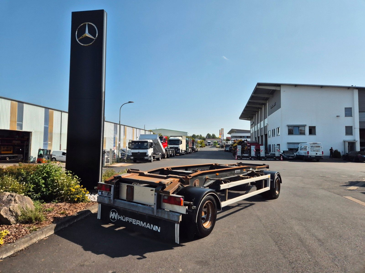 Hüffermann HSA 18.70 P BPW 14.582kg Nutzlast - Remorque châssis: photos 1 Hüffermann HSA 18.70 P BPW 14.582kg Nutzlast - Remorque châssis: photos 1