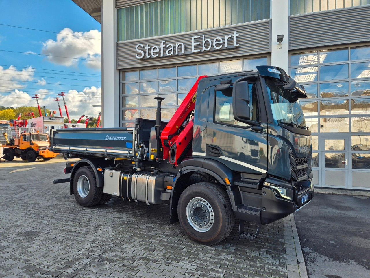 Iveco AD200X46/P HR OFF Palfinger PK 12.501 Funk AHK - Camion benne, Camion grue: photos 5 Iveco AD200X46/P HR OFF Palfinger PK 12.501 Funk AHK - Camion benne, Camion grue: photos 5