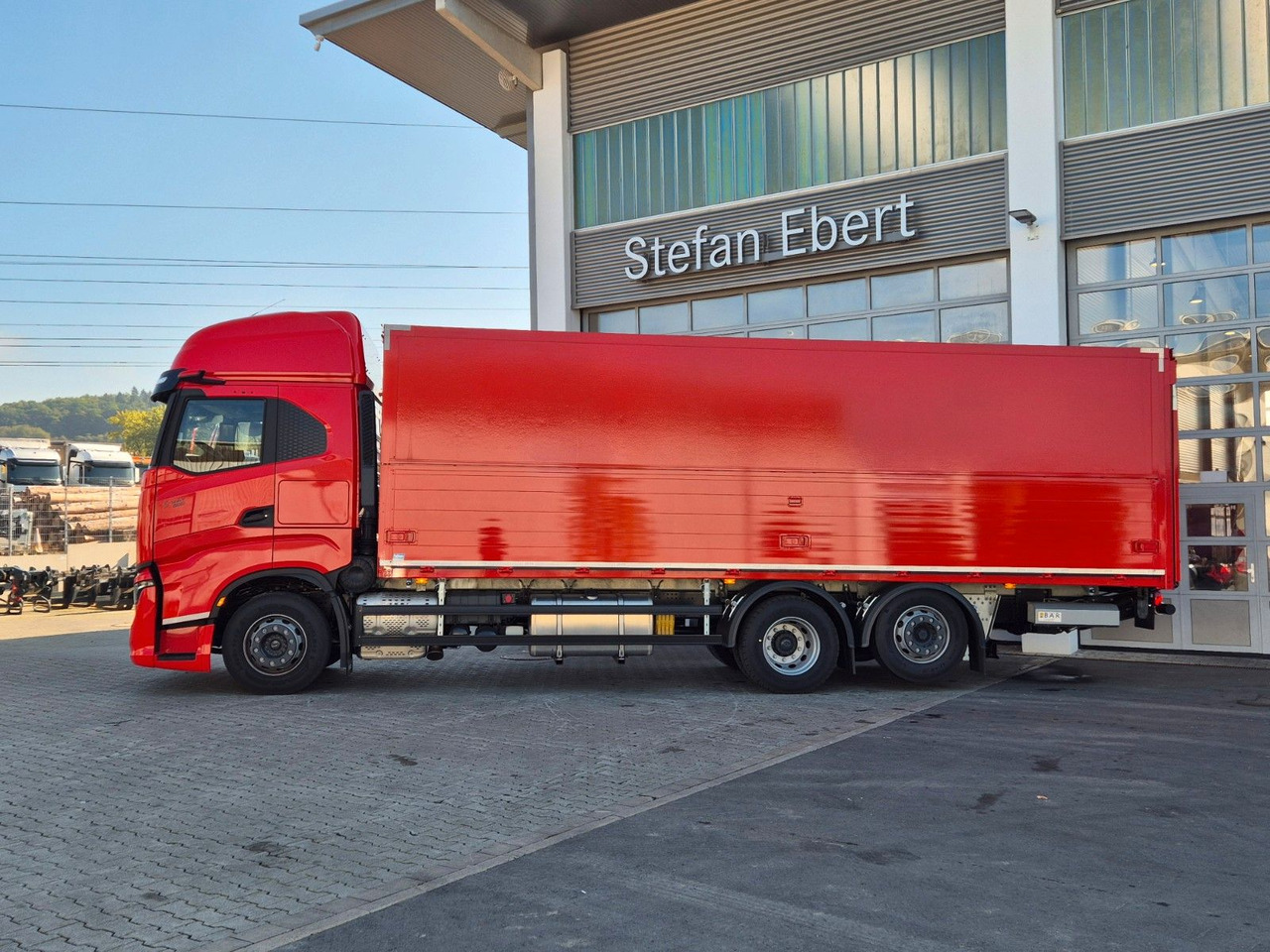Iveco AS260S50Y/FS Schwenkwand LBW 2xAHK CAM Intarder - Camion pour le transport de boissons: photos 5 Iveco AS260S50Y/FS Schwenkwand LBW 2xAHK CAM Intarder - Camion pour le transport de boissons: photos 5