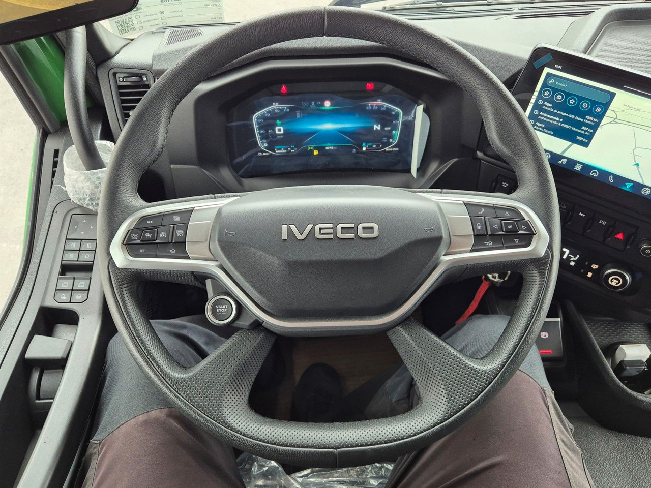 Iveco AT300X54Z HR OFF Bordmatik AHK Intarder - crédit-bail Iveco AT300X54Z HR OFF Bordmatik AHK Intarder: photos 19