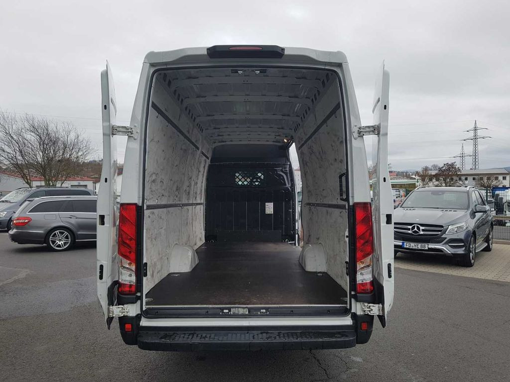 Iveco Daily 35 S 16 V *Klima*L4.100mm* Iveco Daily 35 S 16 V *Klima*L4.100mm* - Fourgon utilitaire: photos 5 Iveco Daily 35 S 16 V *Klima*L4.100mm* Iveco Daily 35 S 16 V *Klima*L4.100mm* - Fourgon utilitaire: photos 5