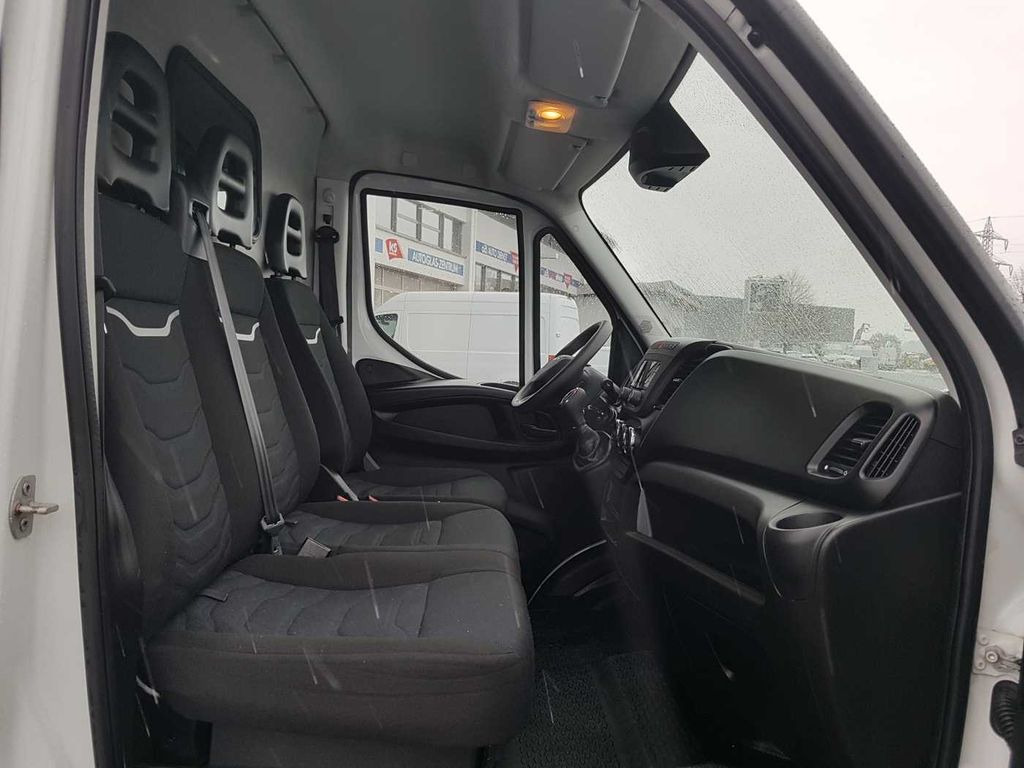 Fourgon utilitaire Iveco Daily 35 S16 A8 V *Klima*Automatik*L4.100mm*: photos 15