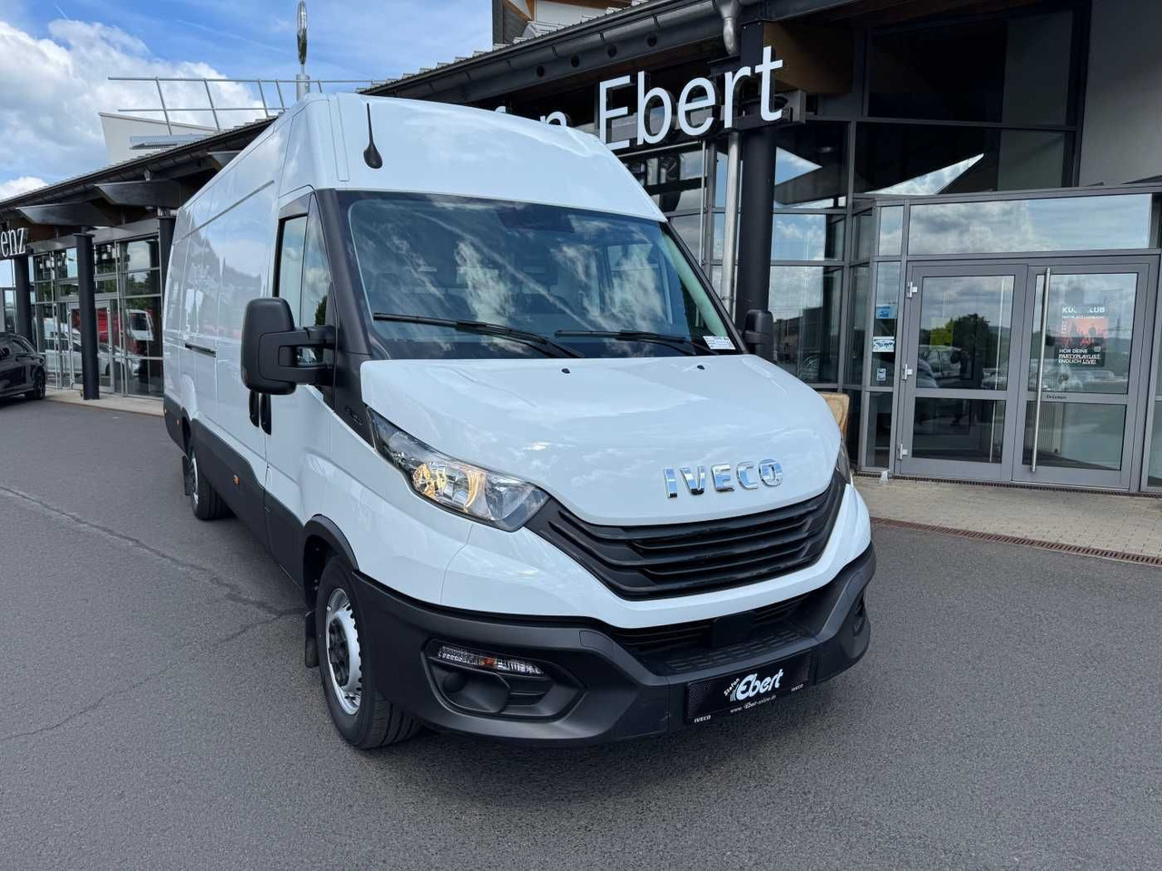 Iveco Daily 35S16 *Klima*Radstand4.100mm* - Fourgon utilitaire: photos 2 Iveco Daily 35S16 *Klima*Radstand4.100mm* - Fourgon utilitaire: photos 2