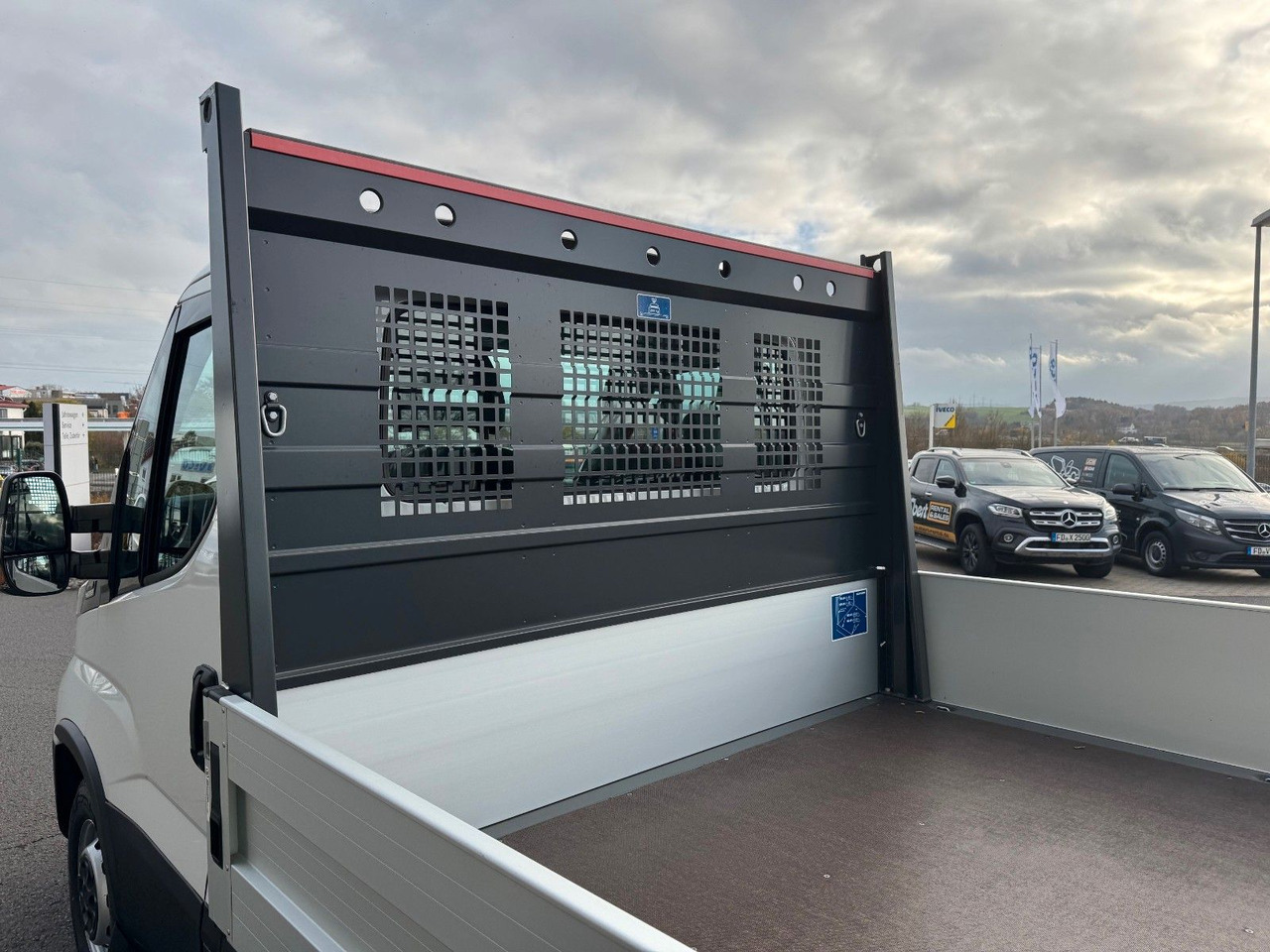 Iveco Daily 35S16 *R.3750mm*Automatik*AHK*Kamera* - Fourgon plateau: photos 5 Iveco Daily 35S16 *R.3750mm*Automatik*AHK*Kamera* - Fourgon plateau: photos 5