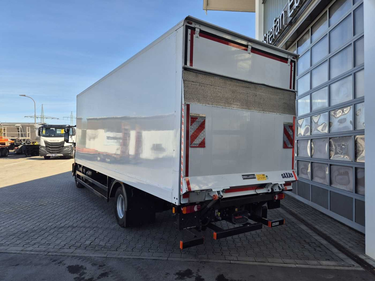 Iveco Eurocargo ML140E28/P 4x2 *LBW*AHK*Klima / 3x - Camion fourgon: photos 5 Iveco Eurocargo ML140E28/P 4x2 *LBW*AHK*Klima / 3x - Camion fourgon: photos 5