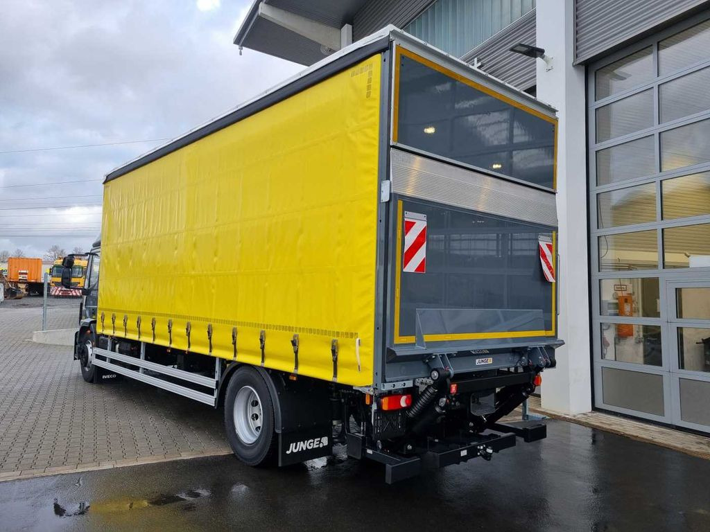 Iveco Eurocargo ML180E32/FP Curtainsider + LBW 2x AHK - Camion à rideaux coulissants: photos 4 Iveco Eurocargo ML180E32/FP Curtainsider + LBW 2x AHK - Camion à rideaux coulissants: photos 4