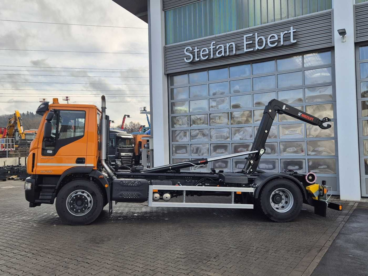 Camion ampliroll neuf Iveco ML180E32/P HIAB ULT14S51 AHK Standheizung: photos 6