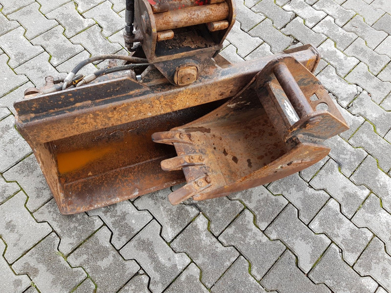 Mini pelle JCB 8018 / 3.420h / hydrl. Grabenräumer / Tieflöffel: photos 12