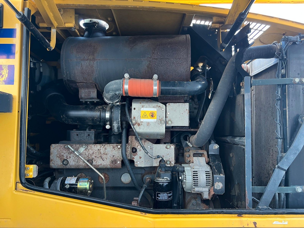 Chargeuse sur pneus Komatsu WA 250 PT - 5H / 12.390h /: photos 16