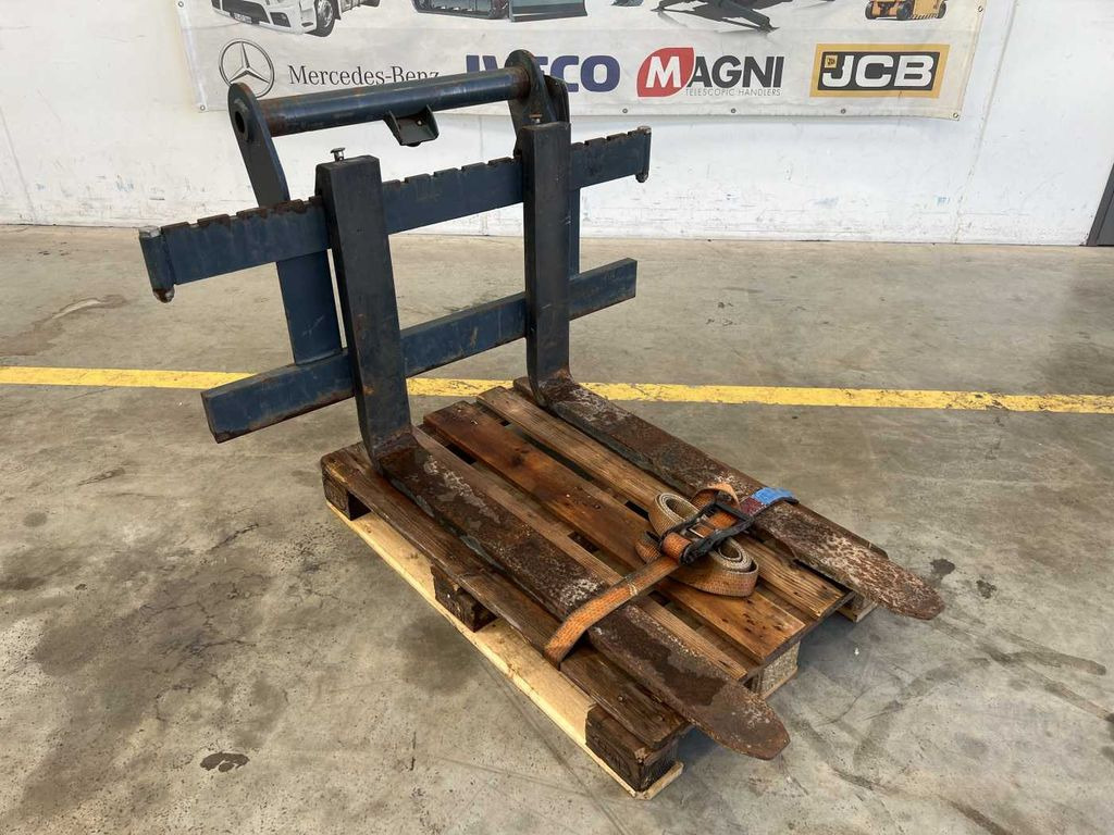 Magni Palettengabel / Manitou / 5.000 kg / 2017  - Fourches: photos 2 Magni Palettengabel / Manitou / 5.000 kg / 2017  - Fourches: photos 2