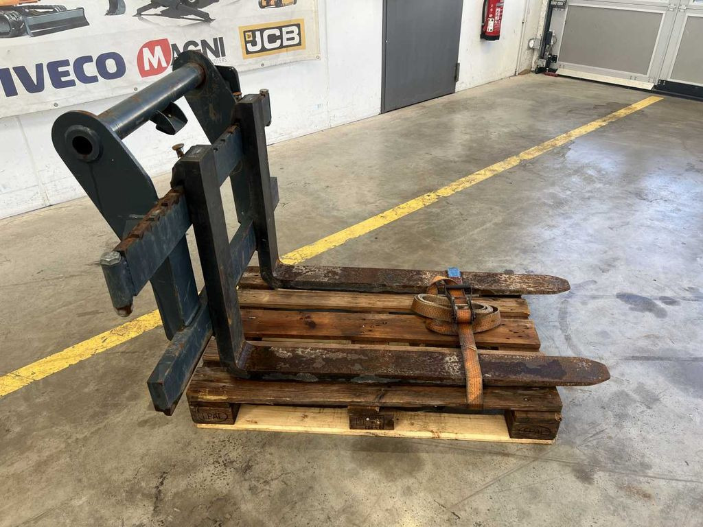 Magni Palettengabel / Manitou / 5.000 kg / 2017  - Fourches: photos 3 Magni Palettengabel / Manitou / 5.000 kg / 2017  - Fourches: photos 3