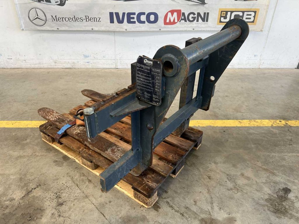 Magni Palettengabel / Manitou / 5.000 kg / 2017  - Fourches: photos 5 Magni Palettengabel / Manitou / 5.000 kg / 2017  - Fourches: photos 5