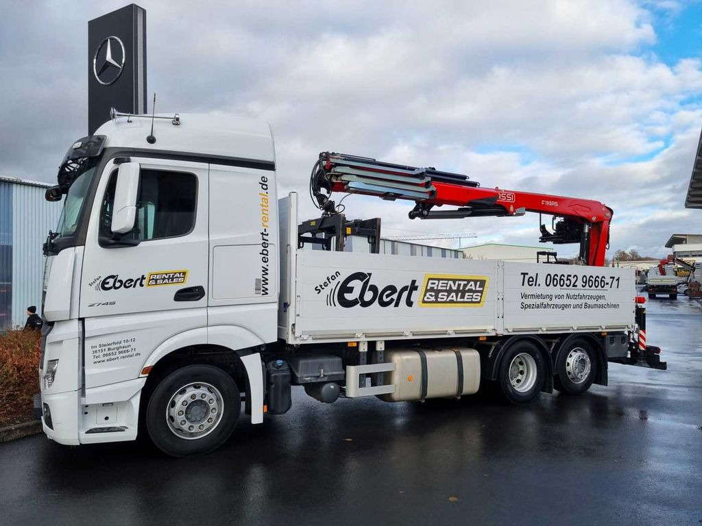 Mercedes-Benz Actros 2745 L 6x2 Baustoffpritsche+Kran Retarder Mercedes-Benz Actros 2745 L 6x2 Baustoffpritsche+Kran Retarder - Camion plateau, Camion grue: photos 4 Mercedes-Benz Actros 2745 L 6x2 Baustoffpritsche+Kran Retarder Mercedes-Benz Actros 2745 L 6x2 Baustoffpritsche+Kran Retarder - Camion plateau, Camion grue: photos 4