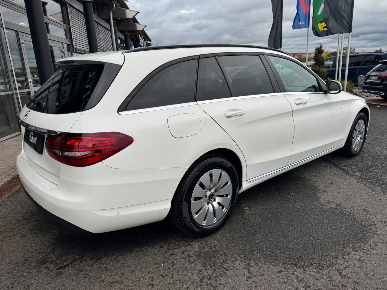 Mercedes-Benz C 180d T LED+RKamera+SHZ+DAB - Voiture break: photos 4 Mercedes-Benz C 180d T LED+RKamera+SHZ+DAB - Voiture break: photos 4