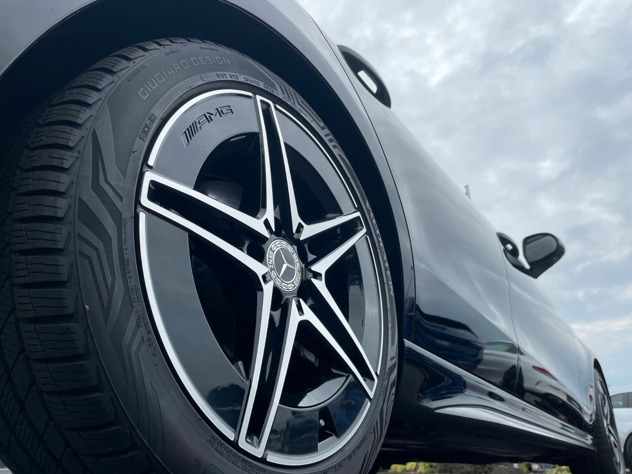 Voiture break Mercedes-Benz C 200 d T AMG+Night+360°+Digital+Memory+Keyless: photos 6 Voiture break Mercedes-Benz C 200 d T AMG+Night+360°+Digital+Memory+Keyless: photos 6