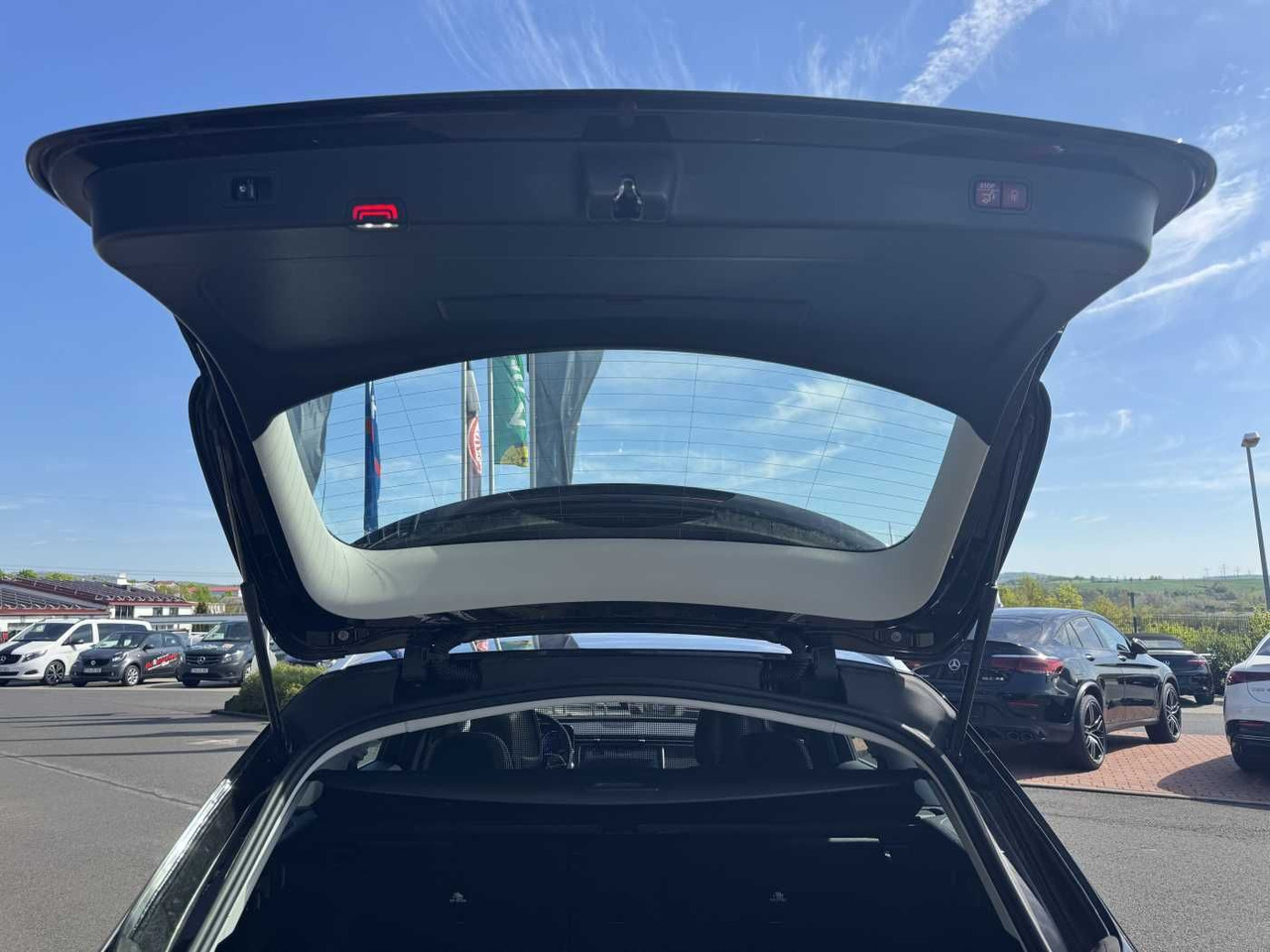 Voiture break Mercedes-Benz E 220d Avantgarde+Pano+AHK+Distr+19Zoll+MBUX: photos 7 Voiture break Mercedes-Benz E 220d Avantgarde+Pano+AHK+Distr+19Zoll+MBUX: photos 7