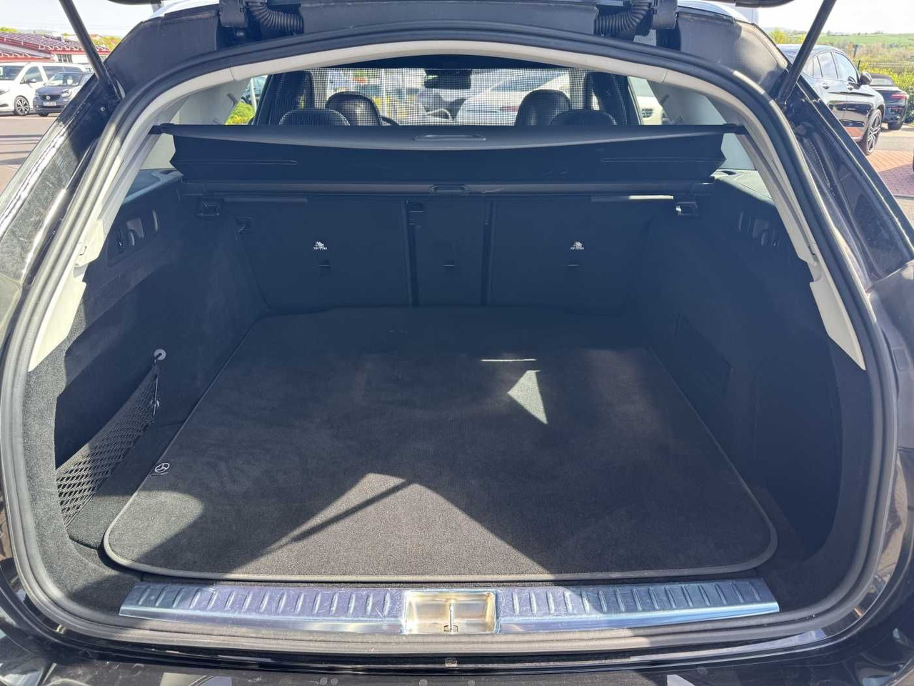 Voiture break Mercedes-Benz E 220d Avantgarde+Pano+AHK+Distr+19Zoll+MBUX: photos 6 Voiture break Mercedes-Benz E 220d Avantgarde+Pano+AHK+Distr+19Zoll+MBUX: photos 6