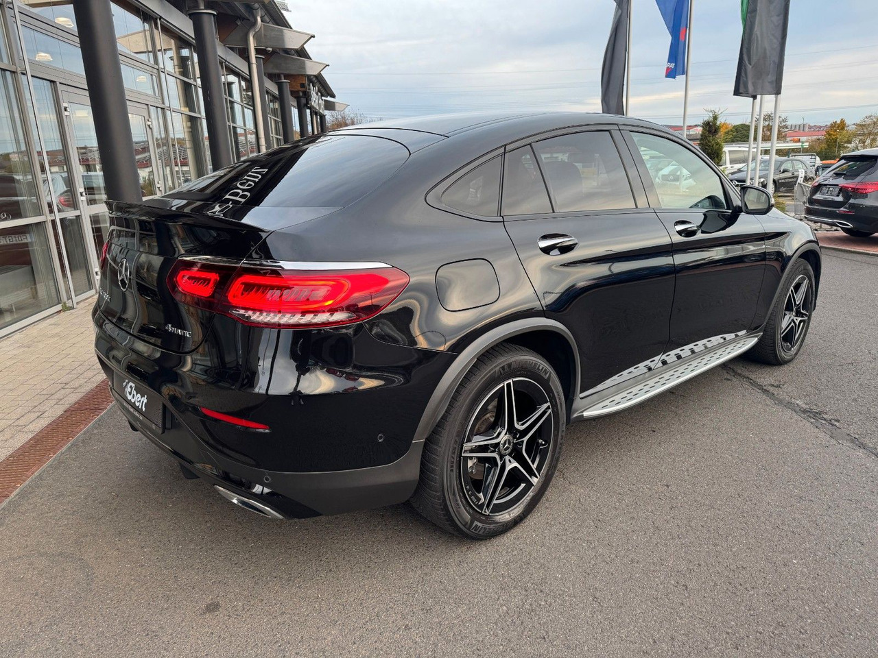 Mercedes-Benz GLC 400d 4M Coupe+AMG+Massage+AHK+Memory - Coupé: photos 4 Mercedes-Benz GLC 400d 4M Coupe+AMG+Massage+AHK+Memory - Coupé: photos 4