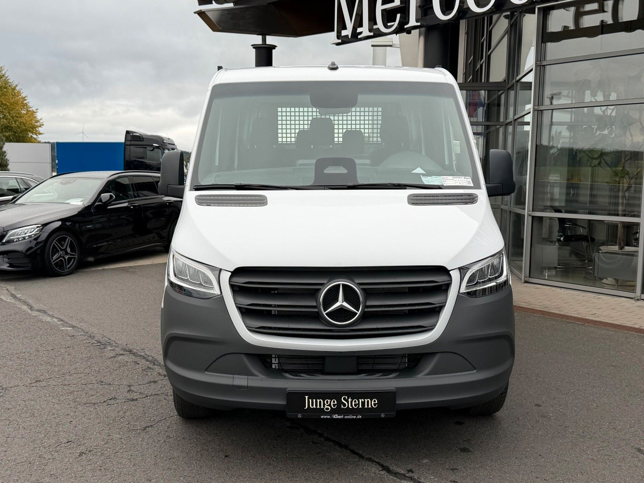 Mercedes-Benz Sprinter 317 CDI 3665 9G DoKa AHK Klima Kamera - Utilitaire plateau baché, Utilitaire double cabine: photos 2 Mercedes-Benz Sprinter 317 CDI 3665 9G DoKa AHK Klima Kamera - Utilitaire plateau baché, Utilitaire double cabine: photos 2
