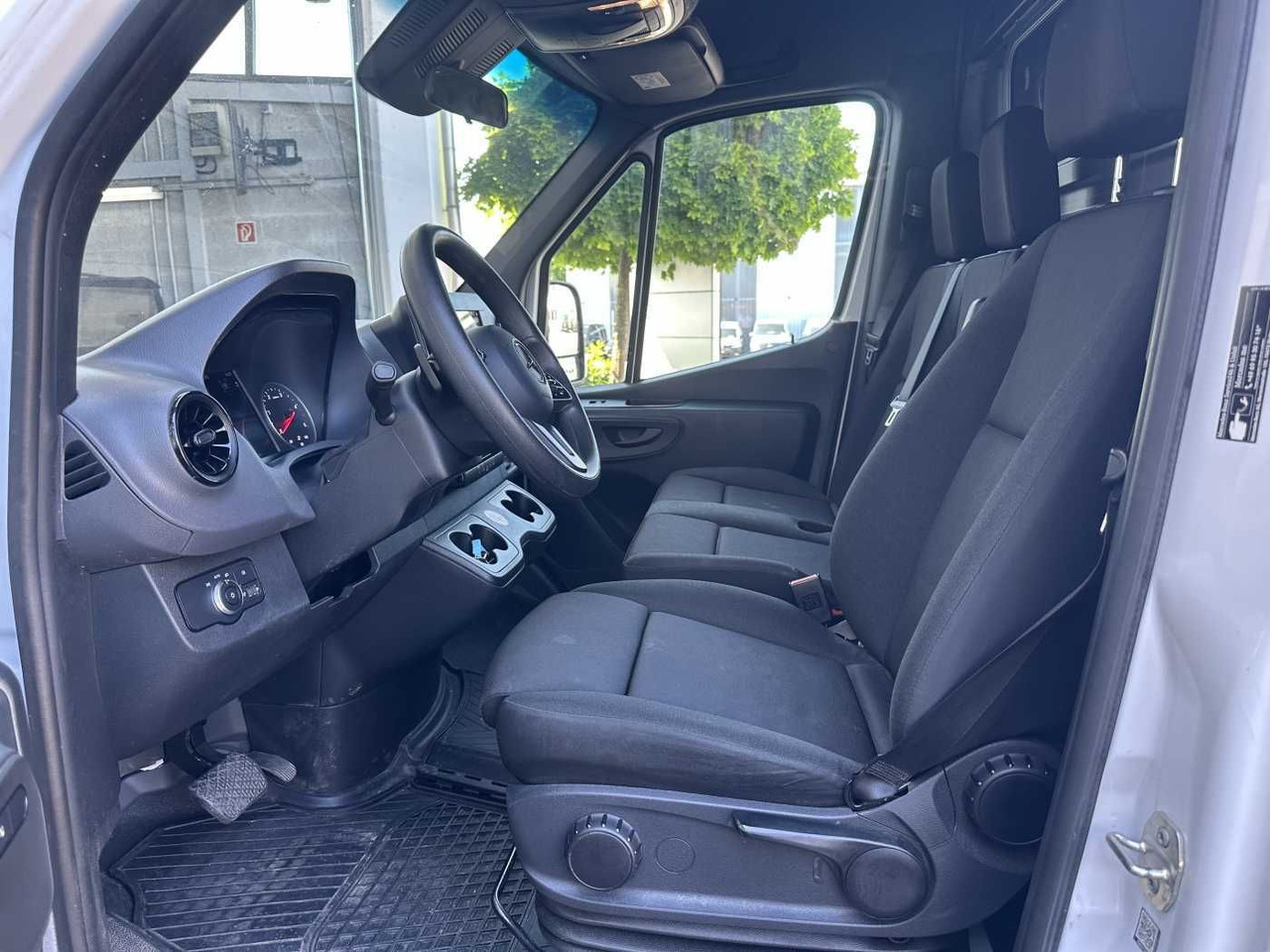 Fourgon utilitaire Mercedes-Benz Sprinter 317 CDI 4325 9G Klima Kamera Schwing: photos 9