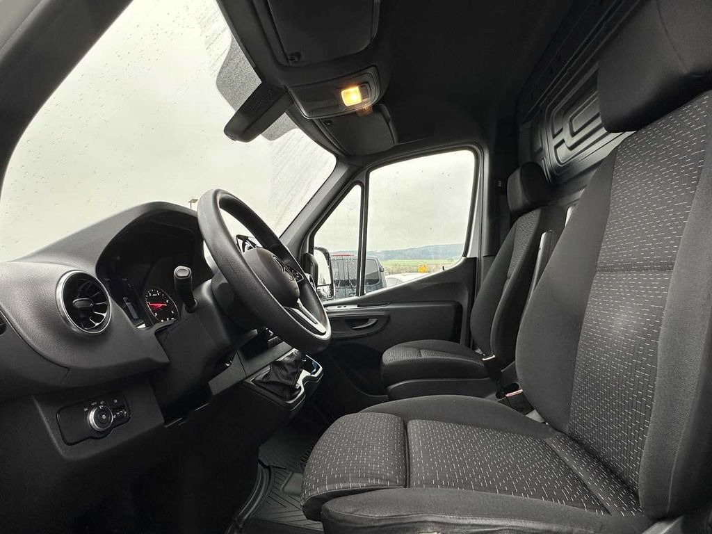 Fourgon utilitaire Mercedes-Benz Sprinter 317 CDI 4325 Klima Kamera MBUX10' AHK: photos 9