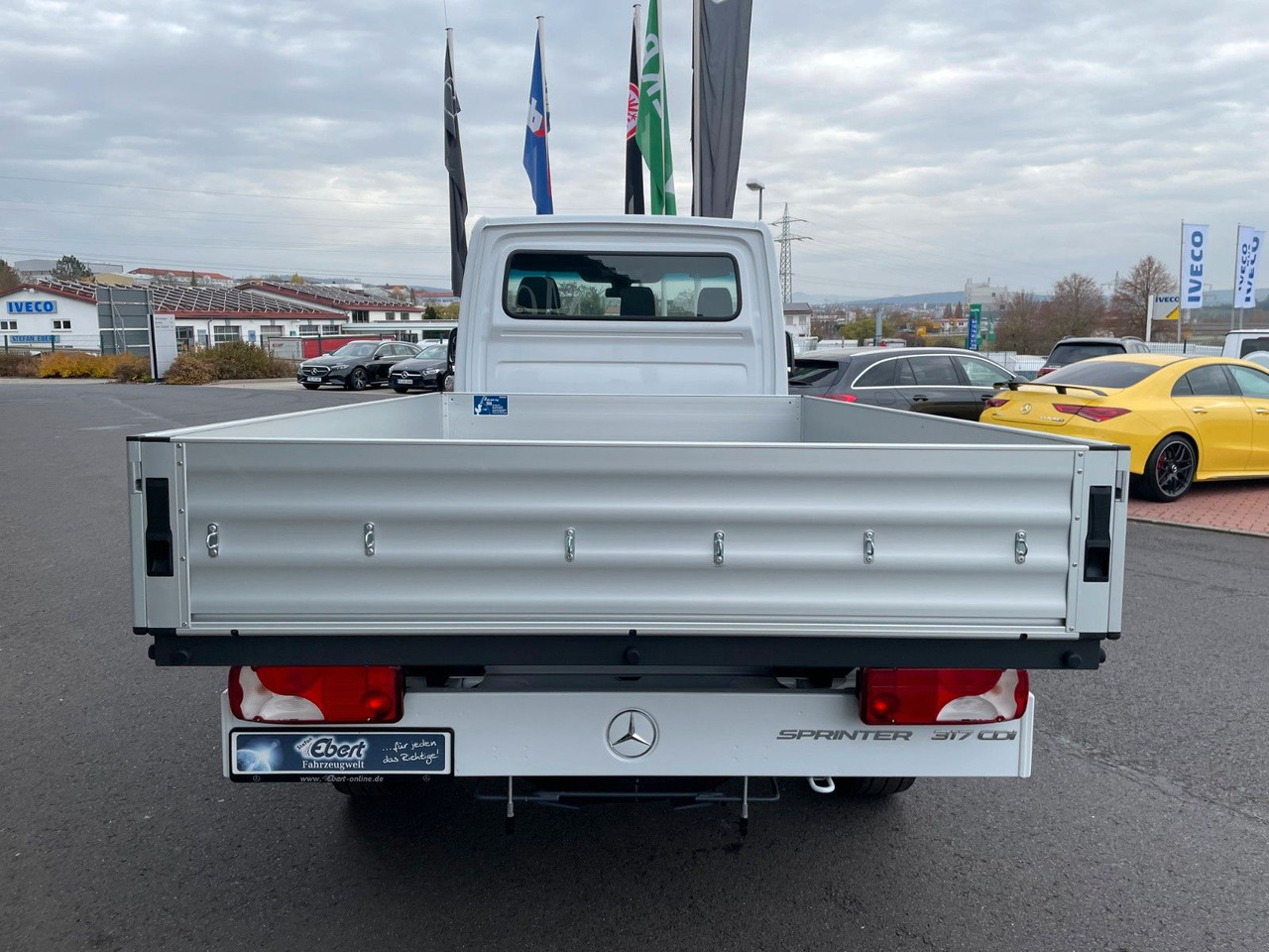 Mercedes-Benz Sprinter 317 CDI 9G 3665 Klima - Utilitaire plateau baché: photos 4 Mercedes-Benz Sprinter 317 CDI 9G 3665 Klima - Utilitaire plateau baché: photos 4