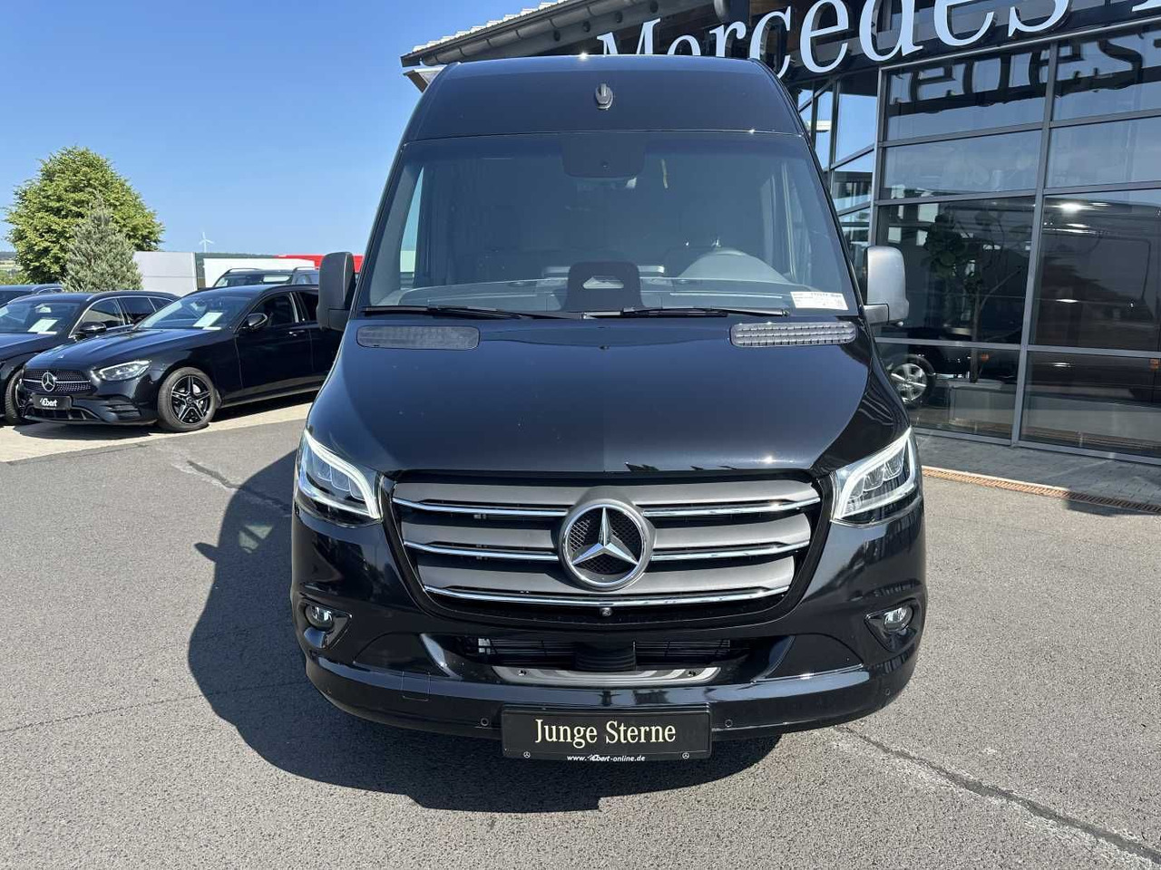 Mercedes-Benz Sprinter 319 CDI 4325 AHK DISTRONIC 360 Klima - Fourgon utilitaire: photos 2 Mercedes-Benz Sprinter 319 CDI 4325 AHK DISTRONIC 360 Klima - Fourgon utilitaire: photos 2
