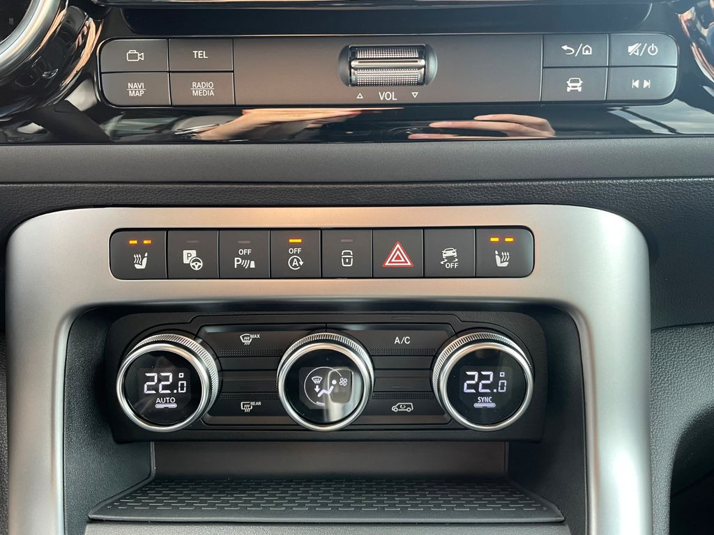 Voiture Mercedes-Benz T 180 Power Plus Autom Kamera AHK LED MBUX: photos 18