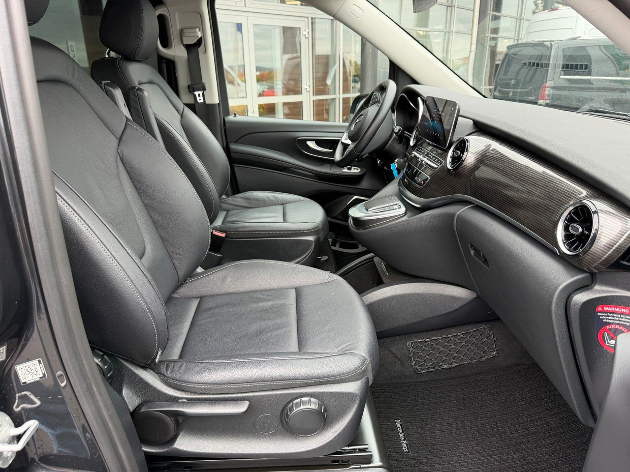 Voiture break Mercedes-Benz V 250 AVANTGARDE ED AHK Tisch 6Sitze: photos 10