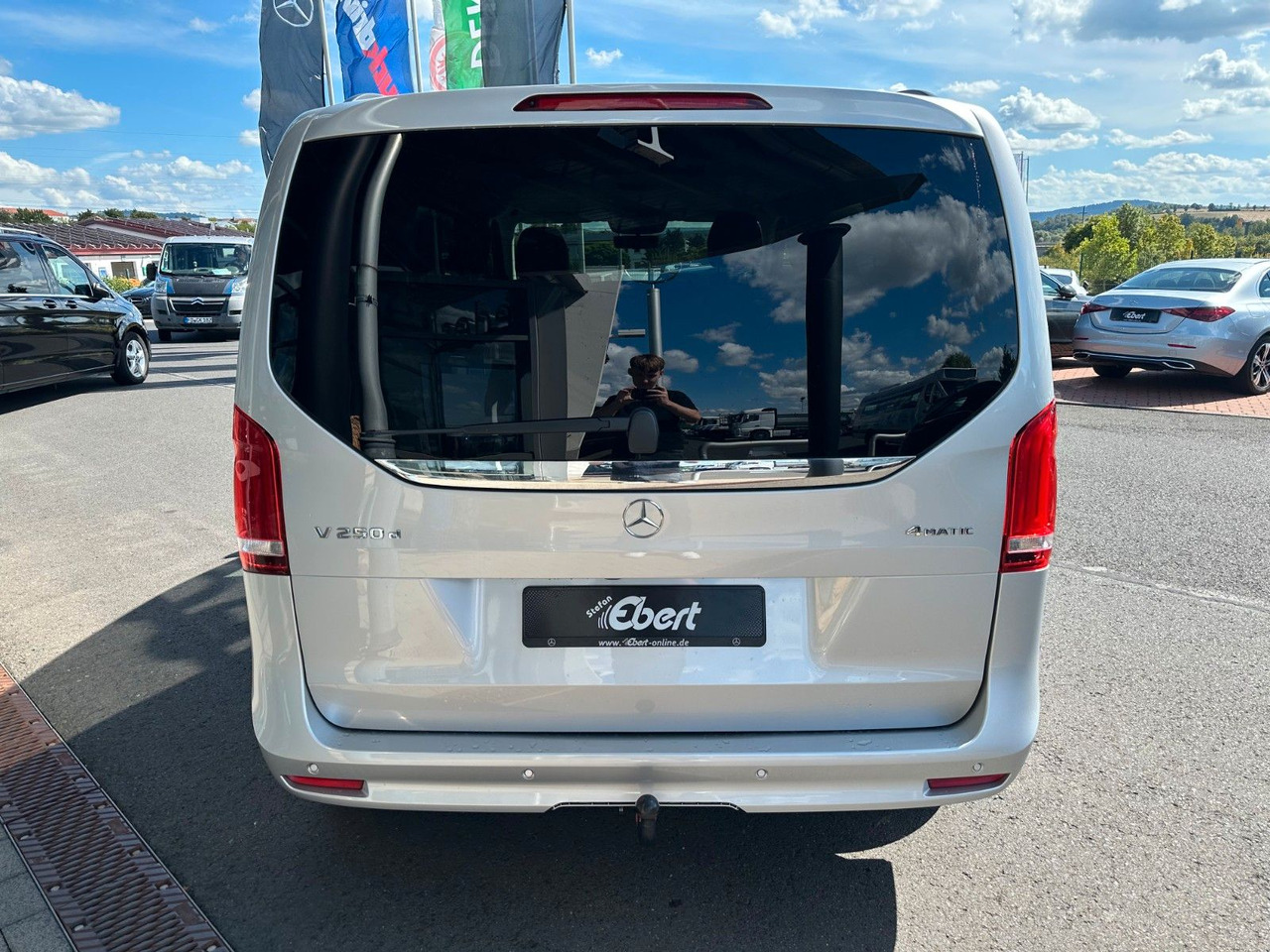 Mercedes-Benz V 250 EDITION 4MATIC Kompakt Liege-Paket AHK2,5t - Voiture break: photos 5 Mercedes-Benz V 250 EDITION 4MATIC Kompakt Liege-Paket AHK2,5t - Voiture break: photos 5
