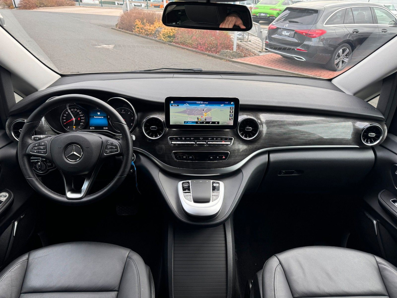 Voiture break Mercedes-Benz V 300 d AVA Extralang 4MATIC AHK Stdh DISTRONIC: photos 9