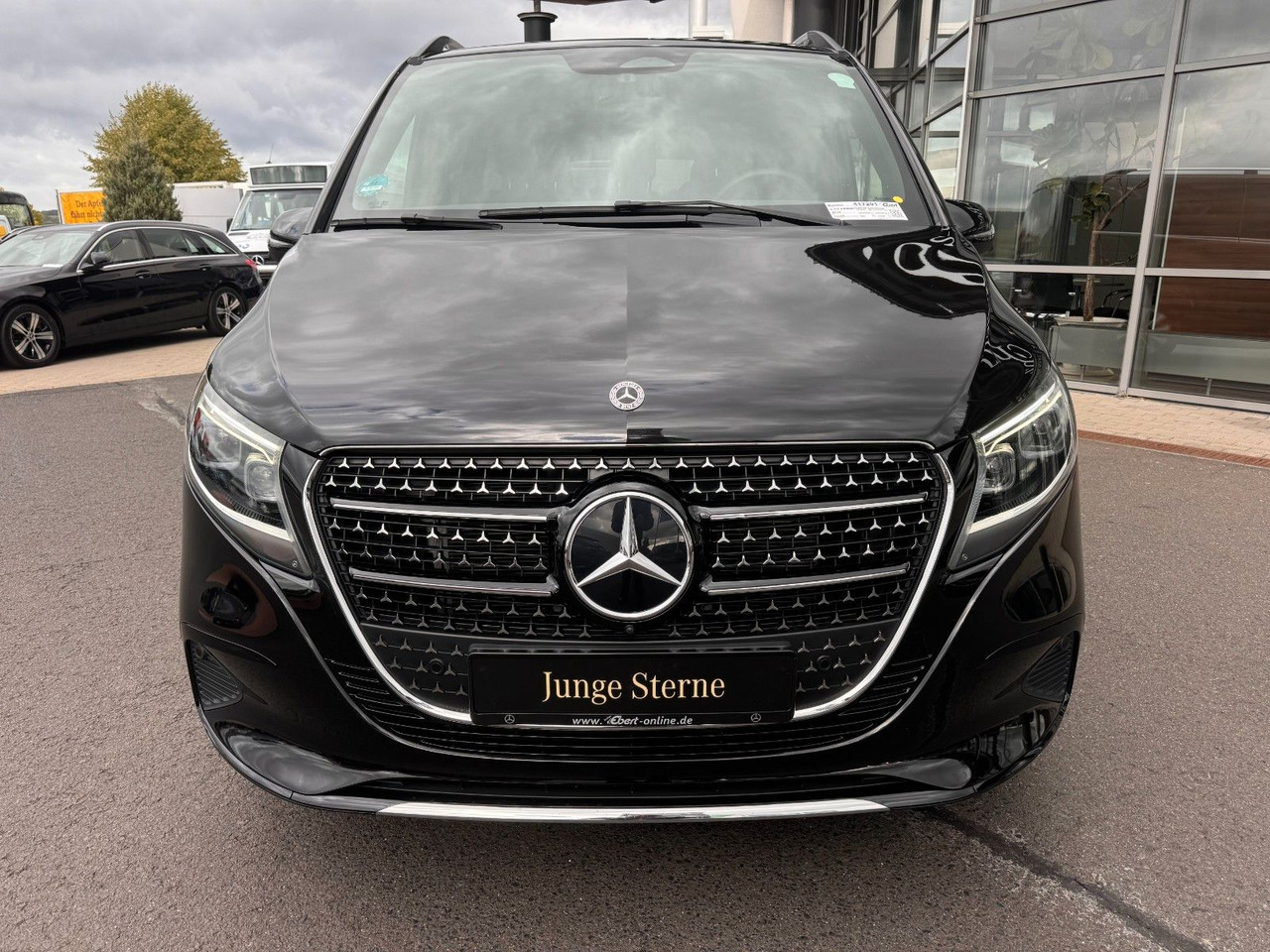 Mercedes-Benz V 300 d AVANTGARDE Extralang 360Kamera Standheiz - Voiture break: photos 2 Mercedes-Benz V 300 d AVANTGARDE Extralang 360Kamera Standheiz - Voiture break: photos 2