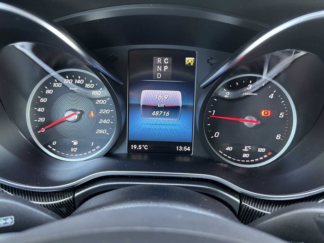 Voiture Mercedes-Benz V 300 d EDITION 4MATIC DISTRONIC AHK LED Kamera: photos 12