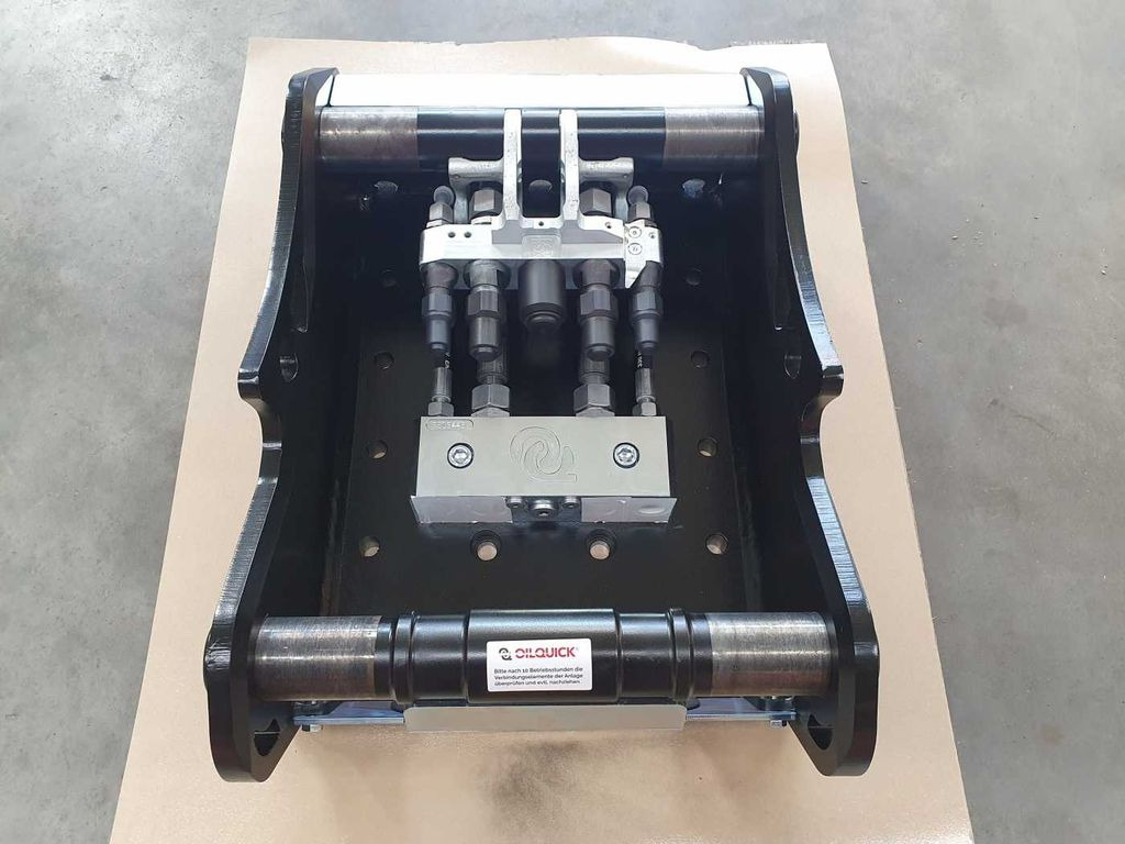 OilQuick OQ65 Adapterplatte für Westtech & mehr - Attache rapide: photos 3 OilQuick OQ65 Adapterplatte für Westtech & mehr - Attache rapide: photos 3