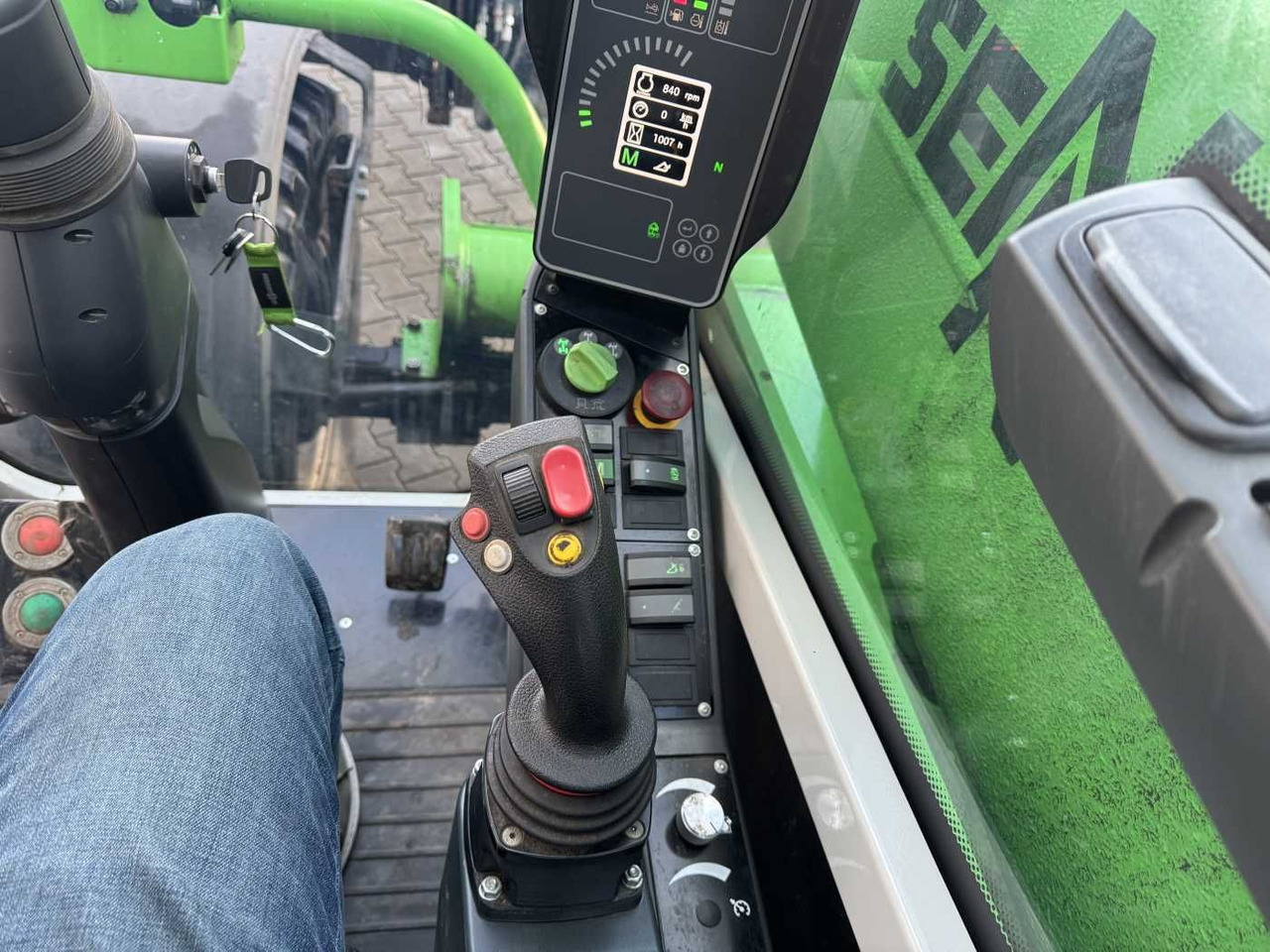 Chargeuse sur pneus Sennebogen 355 E / Greifschaufel / nur 998h!: photos 13