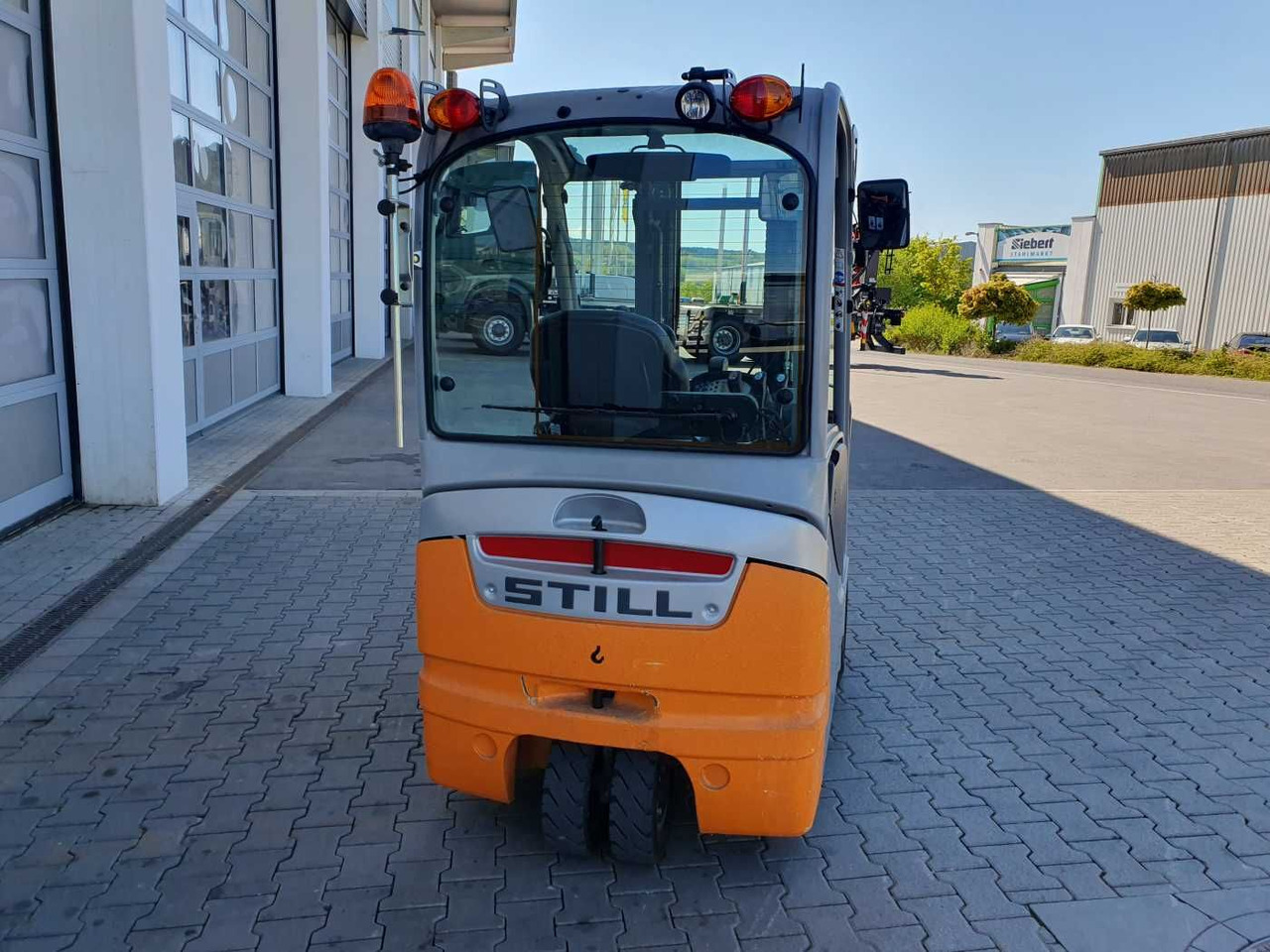 Still RX20-14 / 2023 / Triplex: 4.30m! / 100h! / SS - Chariot élévateur électrique: photos 4 Still RX20-14 / 2023 / Triplex: 4.30m! / 100h! / SS - Chariot élévateur électrique: photos 4