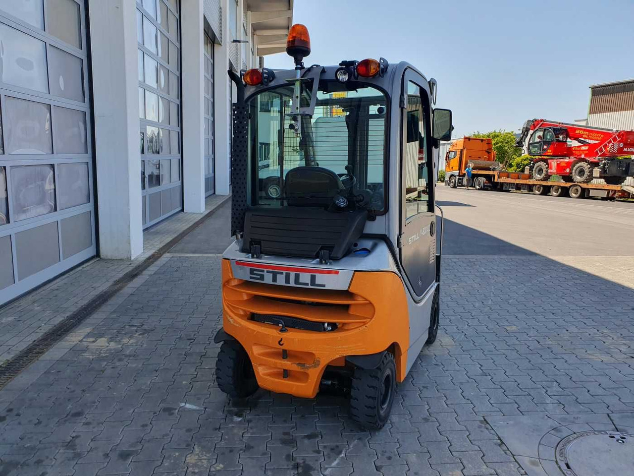 Still RX70-16 / Triplex: 4.60m / nur 576h! / 1.600kg - Chariot élévateur diesel: photos 5 Still RX70-16 / Triplex: 4.60m / nur 576h! / 1.600kg - Chariot élévateur diesel: photos 5