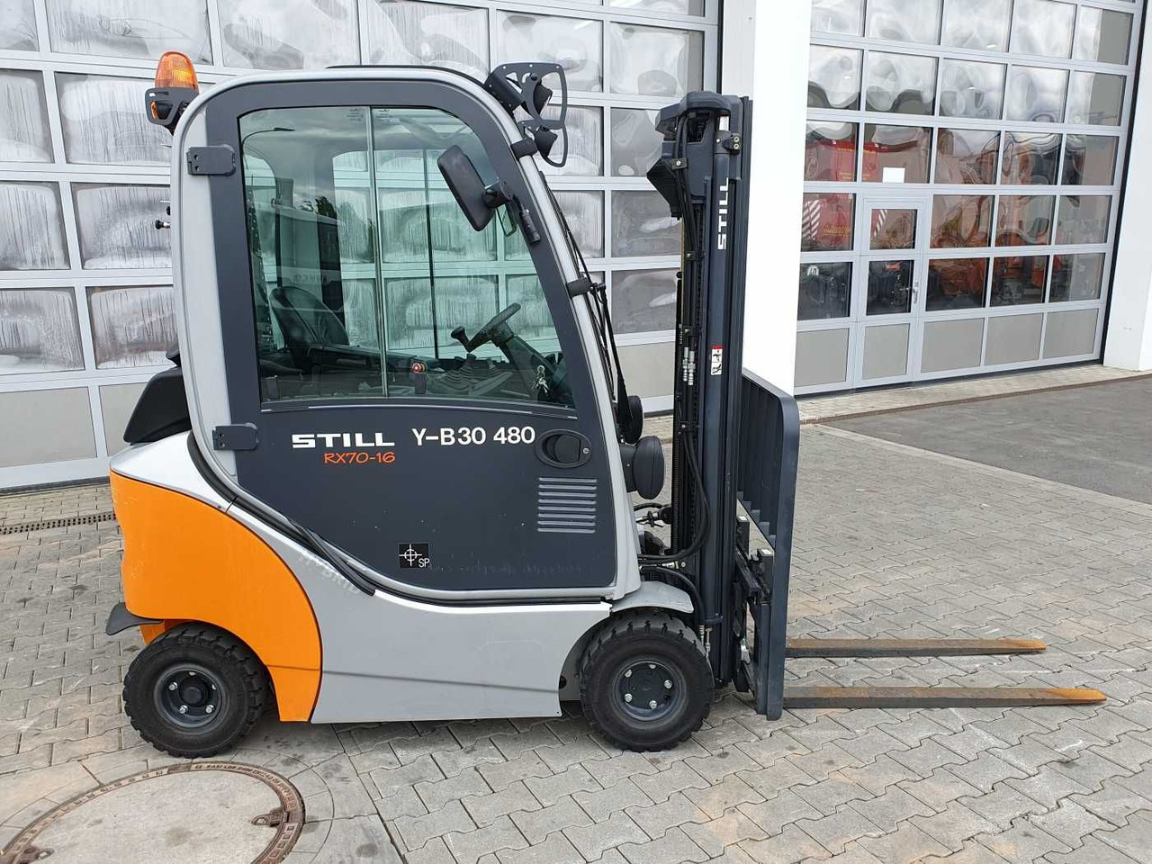 Still RX70-16 / Triplex: 4.60m / nur 789h! / 1.600kg - Chariot élévateur diesel: photos 2 Still RX70-16 / Triplex: 4.60m / nur 789h! / 1.600kg - Chariot élévateur diesel: photos 2