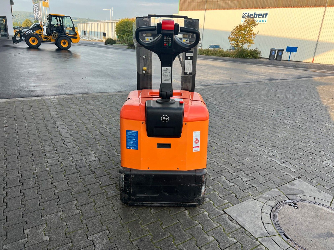 Toyota SPE 125 L / nur 382h ! / Hochhubwagen / 3.350mm - Gerbeur: photos 5 Toyota SPE 125 L / nur 382h ! / Hochhubwagen / 3.350mm - Gerbeur: photos 5