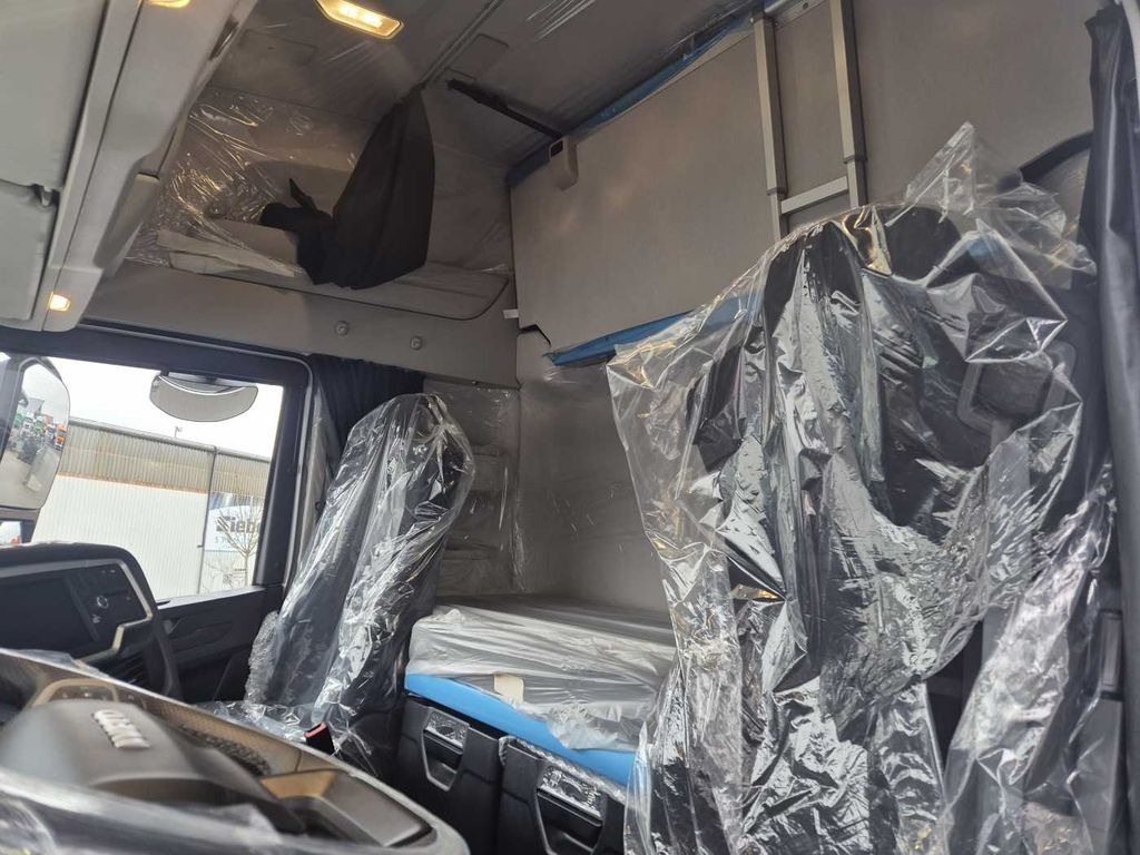 Tracteur routier neuf Iveco X-Way AS440X57TZ/P ON+ 6x4 Intarder 2xBett Iveco X-Way AS440X57TZ/P ON+ 6x4 Intarder 2xBett: photos 11